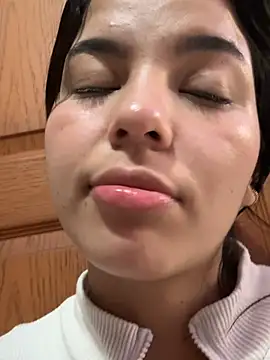 Mia Tylor01 online show from June 2026 05:12:01 AM