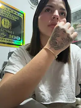 Mia Tylor01 online show from July 2026 04:51:02 AM