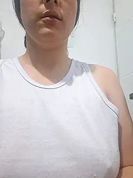 vanezasss online show from June 2026 10:47:01 PM