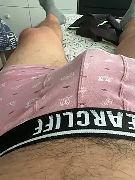 juliomfar69 online show from May 2026 08:38:02 PM