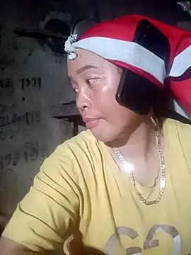 phuongtrinh1 online show from April 2026 01:25:02 PM