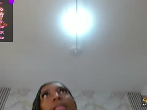 Mia Hiills online show from April 2026 12:39:01 PM