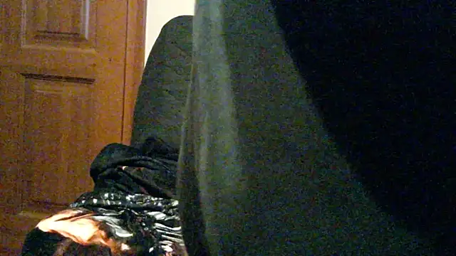 Snapshot of EscapedSibilant chatting on July 2026 08:51:02 PM EscapedSibilant online show from July 2026 08:51:02 PM