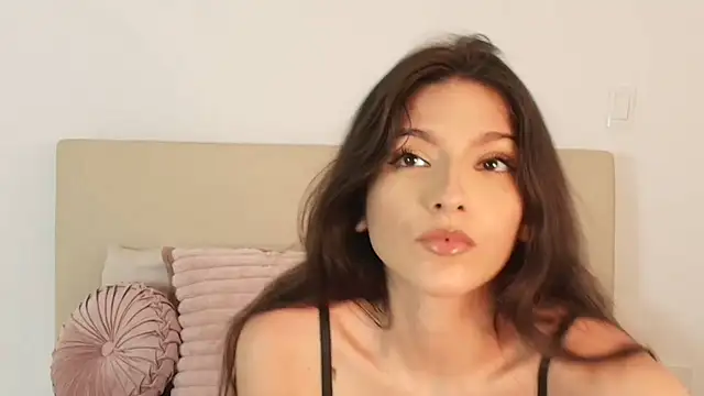 Snapshot of RachelDuque chatting on July 2026 10:27:01 PM RachelDuque online show from July 2026 10:27:01 PM