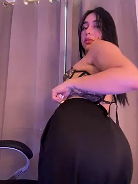 IsabellaNoir  online show from May 2026 10:03:01 PM