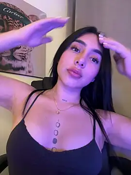 IsabellaNoir  online show from May 2026 08:06:02 PM