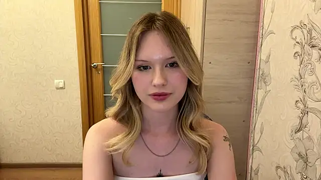 HoneyBlink online show from May 2026 02:21:02 PM