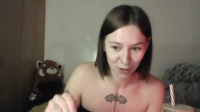 JuicyErika online show from May 2026 10:59:02 PM