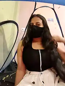 Snapshot of Priya_9945 chatting on May 2026 04:25:02 PM Priya 9945 online show from May 2026 04:25:02 PM