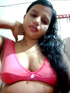 Snapshot of Nigar_Hatun chatting on May 2026 06:35:01 PM Nigar Hatun online show from May 2026 06:35:01 PM