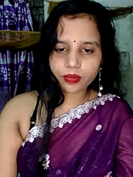 Snapshot of Nigar_Hatun chatting on May 2026 04:12:01 PM Nigar Hatun online show from May 2026 04:12:01 PM