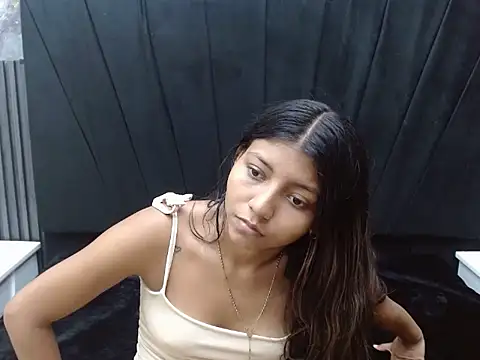 Snapshot of AndreaSerpa chatting on June 2026 08:11:02 PM AndreaSerpa online show from June 2026 08:11:02 PM