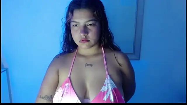 Antonella Sterling  online show from April 2026 12:29:02 PM