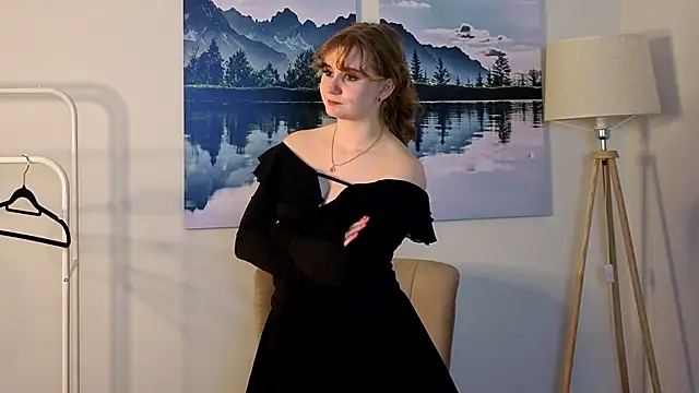 AngelicaAlfano online show from April 2026 01:41:02 PM