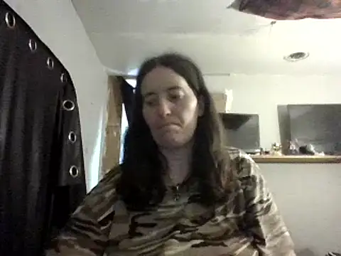 Snapshot of Mini83 chatting on June 2026 04:56:02 PM Mini83 online show from June 2026 04:56:02 PM