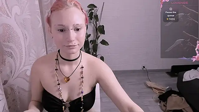 VikaViktoria online show from June 2026 05:40:02 PM