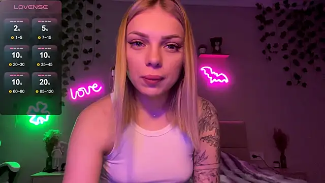 CandyRass online show from May 2026 09:58:02 AM