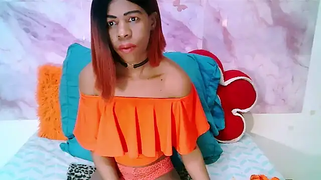 Snapshot of EbonySweetPeach chatting on June 2026 05:38:02 AM EbonySweetPeach online show from June 2026 05:38:02 AM