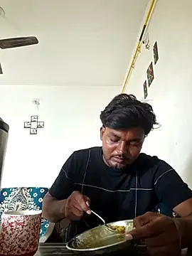Snapshot of Gujju_here chatting on May 2026 02:29:02 AM Gujju here online show from May 2026 02:29:02 AM