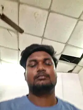 Snapshot of Gujju_here chatting on May 2026 04:42:02 AM Gujju here online show from May 2026 04:42:02 AM