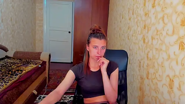 Snapshot of MilaShka29 chatting on June 2026 09:30:01 AM MilaShka29 online show from June 2026 09:30:01 AM