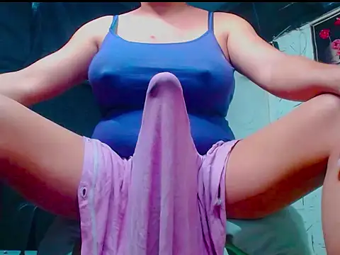 Snapshot of 11inchSELFSUCKnCUM chatting on October 2025 12:52:02 PM 11inchSELFSUCKnCUM online show from October 2025 12:52:02 PM