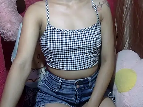 Snapshot of Horny_WetPussy chatting on June 2026 05:19:02 AM Horny WetPussy online show from June 2026 05:19:02 AM