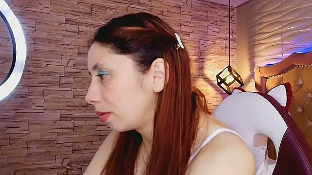 stephaniesun  online show from May 2026 12:12:01 PM