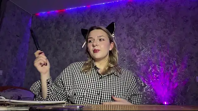 NastyOsche online show from April 2026 04:31:02 PM