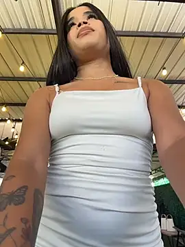 Snapshot of EmmaExoticaXXX chatting on July 2026 09:17:02 PM EmmaExoticaXXX online show from July 2026 09:17:02 PM