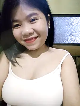 Snapshot of Ayti01 chatting on May 2026 04:39:02 AM Ayti01 online show from May 2026 04:39:02 AM