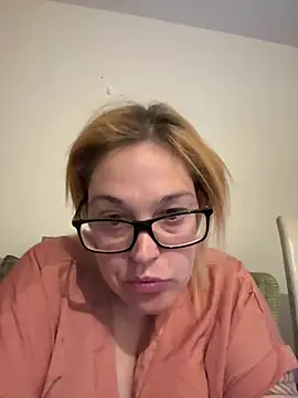 SecretRavenXO online show from May 2026 01:13:01 AM