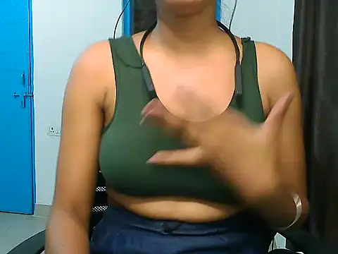 ur sassypriya online show from June 2026 04:33:01 PM