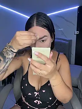 Lisa brown01 online show from April 2026 11:03:02 PM