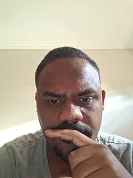 Snapshot of danielmessia chatting on July 2026 12:14:02 PM danielmessia online show from July 2026 12:14:02 PM