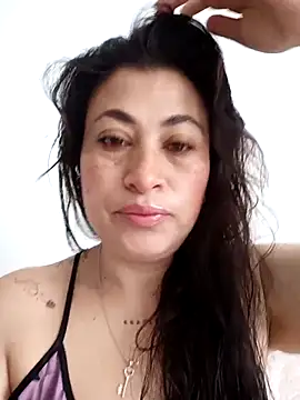 DessireLeclair  online show from April 2026 01:46:02 PM