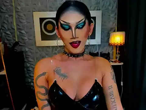 Snapshot of lubottarah chatting on August 2026 08:52:02 PM lubottarah online show from August 2026 08:52:02 PM