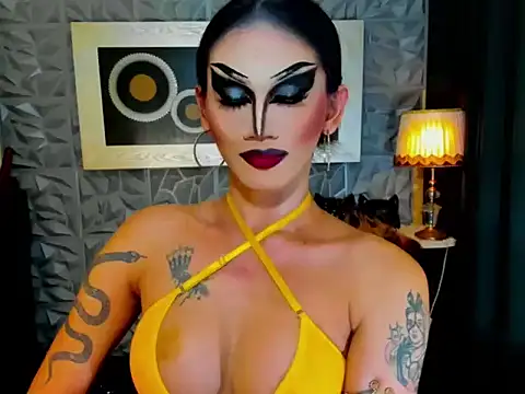 Snapshot of lubottarah chatting on August 2026 01:14:01 PM lubottarah online show from August 2026 01:14:01 PM
