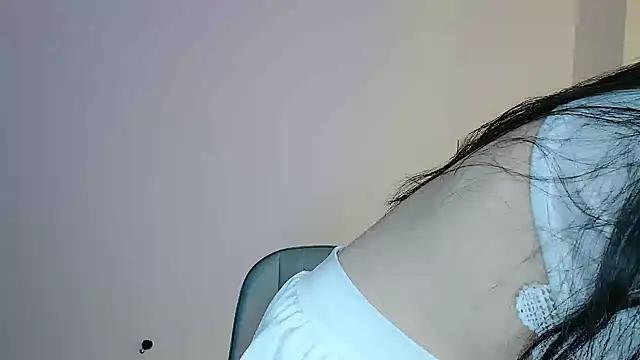 Zhizhi-99 online show from June 2026 06:24:02 PM