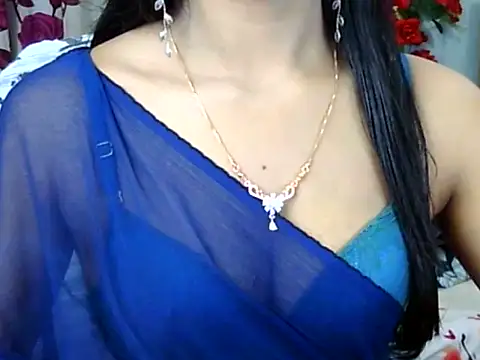 Snapshot of Alina_Nur chatting on May 2026 02:35:02 PM Alina Nur online show from May 2026 02:35:02 PM