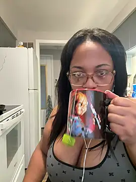 Snapshot of richierichelle chatting on May 2026 11:13:01 PM richierichelle online show from May 2026 11:13:01 PM