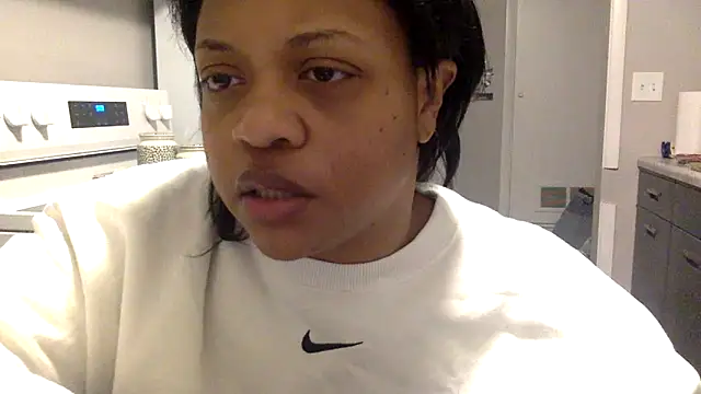 Snapshot of richierichelle chatting on May 2026 02:41:02 AM richierichelle online show from May 2026 02:41:02 AM