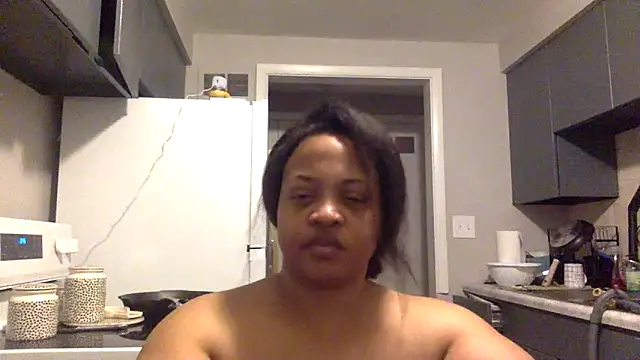 Snapshot of richierichelle chatting on May 2026 07:47:02 AM richierichelle online show from May 2026 07:47:02 AM