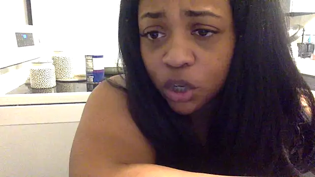 Snapshot of richierichelle chatting on May 2026 01:56:01 AM richierichelle online show from May 2026 01:56:01 AM