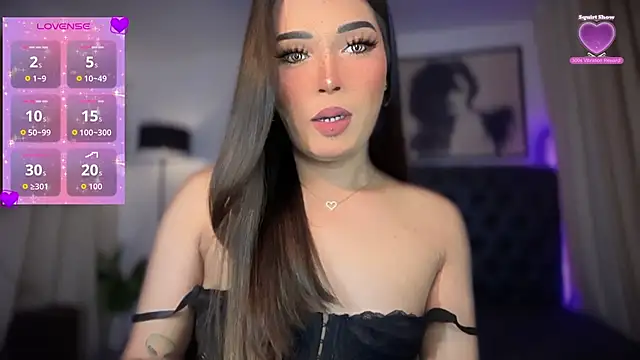 Snapshot of Empress_Candice chatting on June 2026 03:51:02 PM Empress Candice online show from June 2026 03:51:02 PM