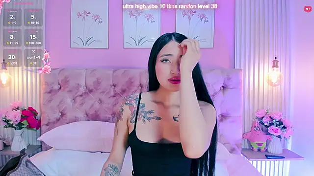 Snapshot of Ariana_west_ chatting on May 2026 01:19:01 PM Ariana west online show from May 2026 01:19:01 PM