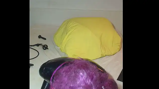 Snapshot of crazytranny chatting on November 2025 11:16:02 PM crazytranny online show from November 2025 11:16:02 PM