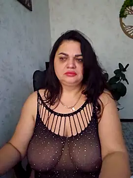 -CUTE-EVVIL- online show from April 2026 06:03:02 PM