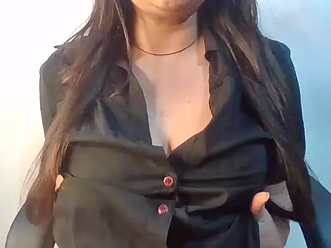 AMEILA FUCK online show from May 2026 05:42:02 PM