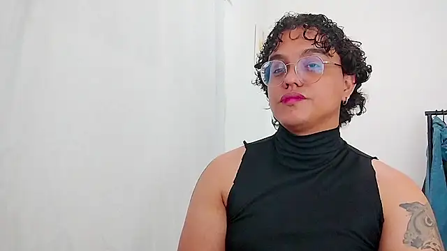 Diane exotic online show from April 2026 02:27:02 AM